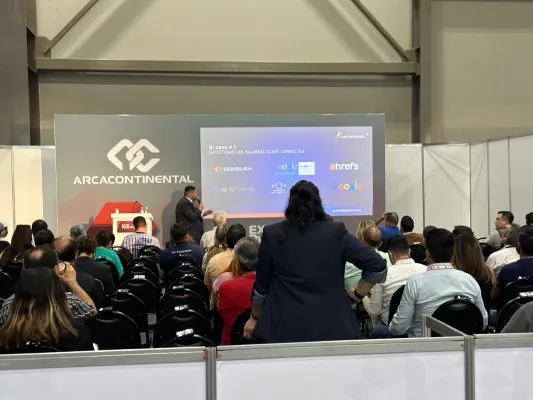 Ponencia del director de Autentico SEO en la Expo PYME Monterrey
